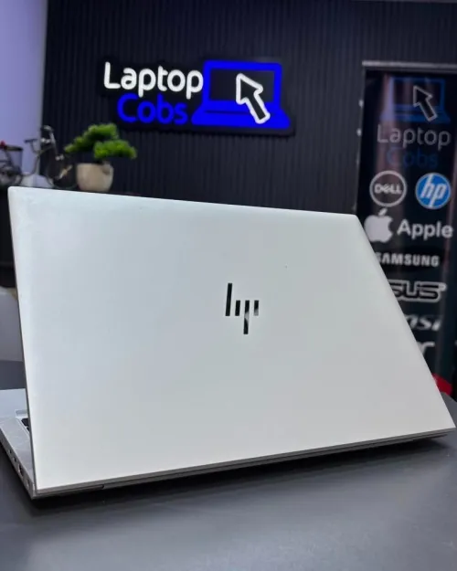 HP ELITEBOOK 840 G8 TACTILE INTEL i5 1145G7 2.61GHz UP TO 4,40GHz 16GB DDR4 256GB SSD NVME INTEL IRIS XE GRAPHICS 13 INCH FHD