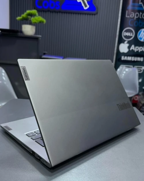 LENOVO THINKBOOK 14 G4 INTEL I5-1235U 12em 1.30GHZ 8GB DDR4 256GB SSD IRIS XE GRAPHICS 14P FHD