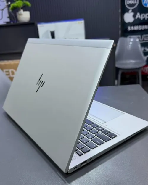 HP ELITEBOOK 850 G7  INTEL i5-10210U RAM 16gbGB DDR4 DISK  256GB SSD nvme INTEL UHD GRAPHICS  ECRAN 15.6-INCH FHD