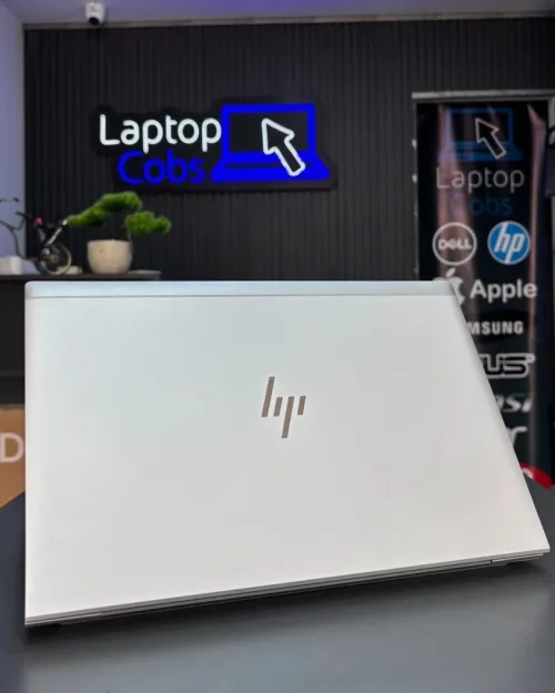 HP ELITEBOOK 845 G7 RYZEN 5 PRO 4650U 2.10GHz UP TO 4.00GHz  16GB DDR4 256 SSD NVME AMD RADEON GRAPHICS 500MB VRAM ECRAN 14 INCH FHD