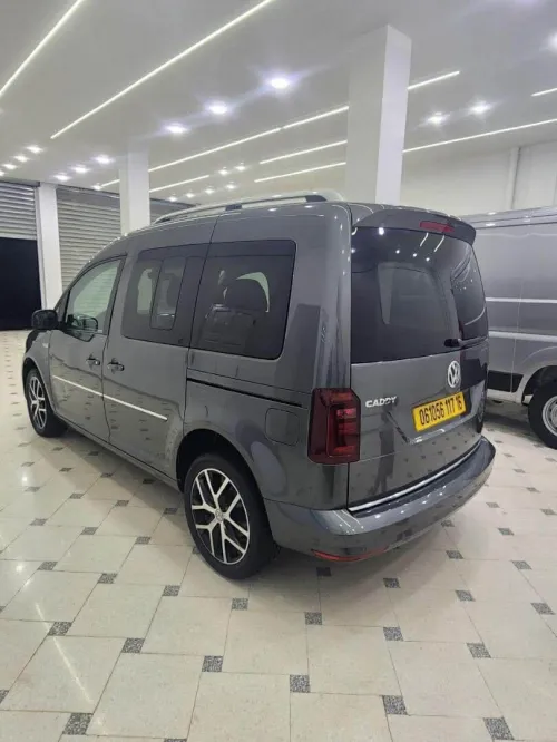 Volkswagen Caddy 2017 Highline