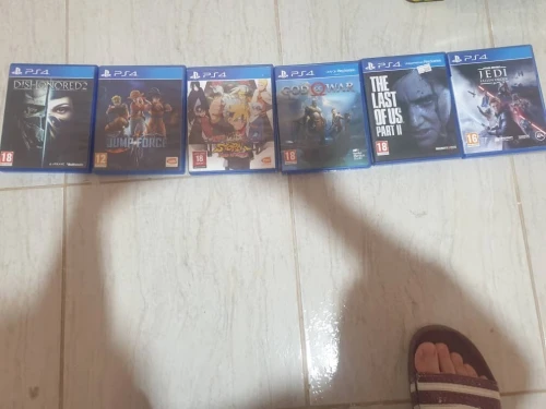 PS 4 normal