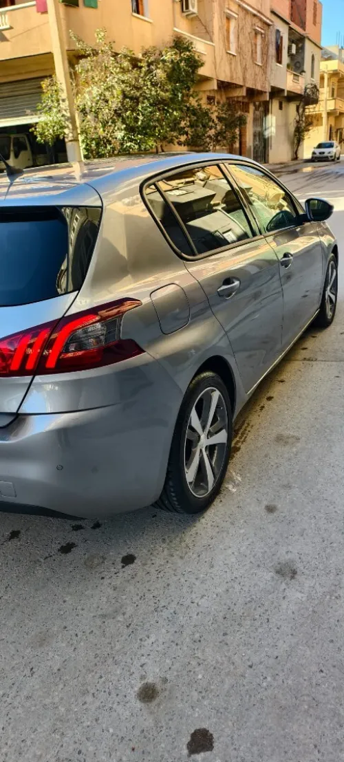 Peugeot 308 2021 Active