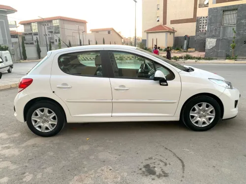 Peugeot 207 2012 207