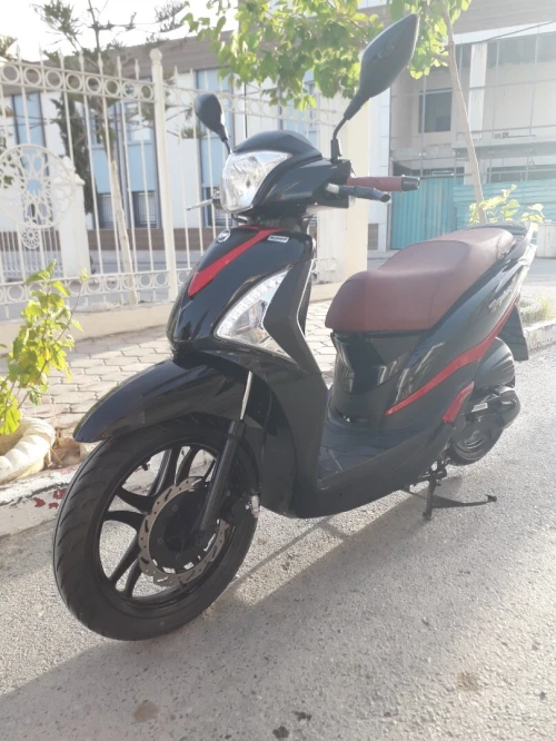 Sym ST 2025