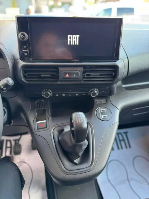 Fiat Doblo Fourgon Tôlé 2024 restylée MIB