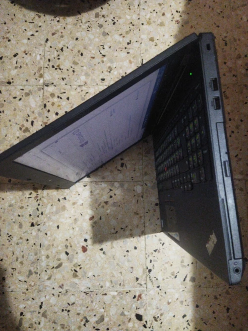 Lenovo thinkpad L570 15.6"