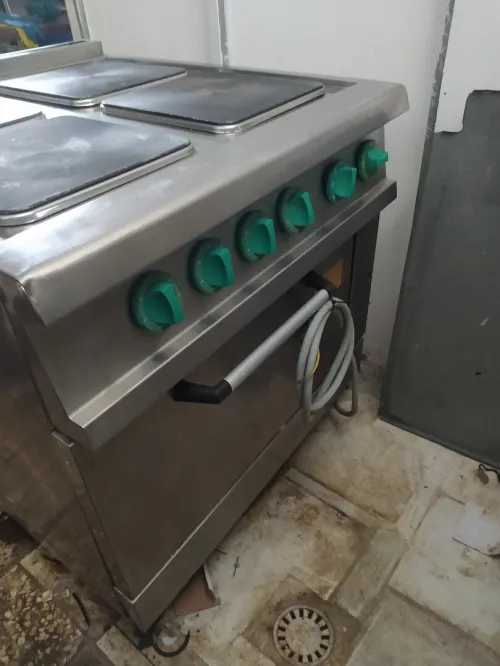 CUISINIERE ELECTRIQUE