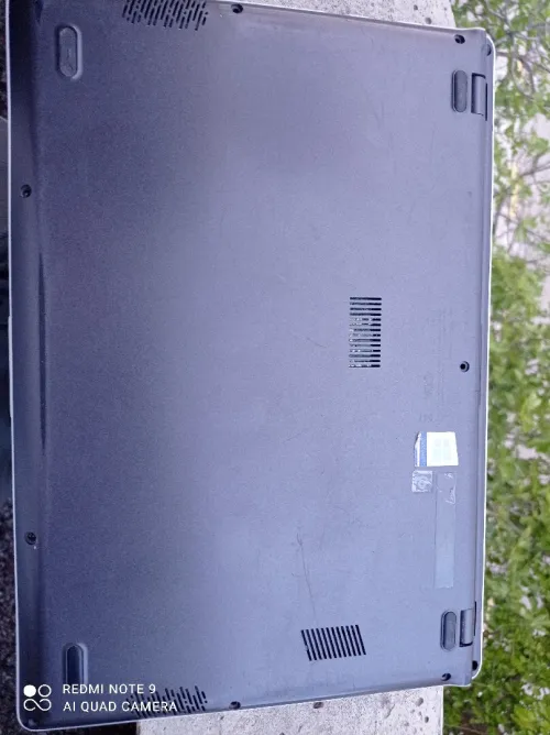 Asus VivoBook S14 S430U pour les pièces