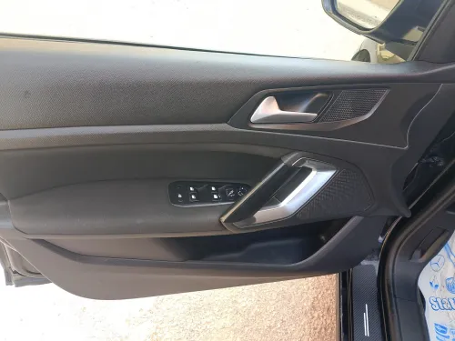 Peugeot 308 2015 Active