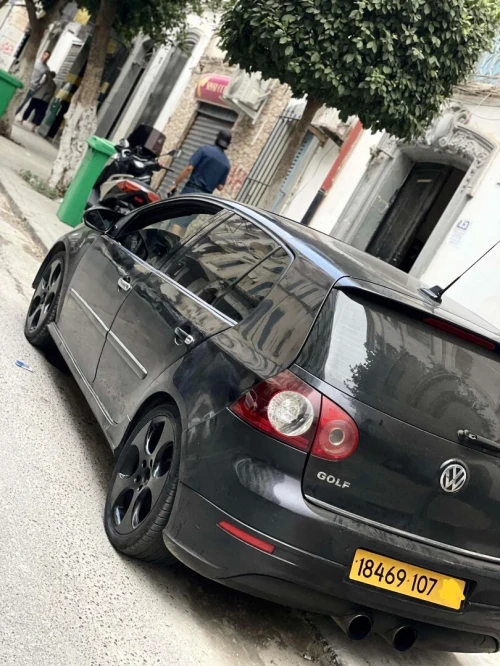 Volkswagen Golf 5 2007 R32