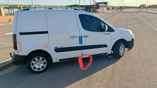 Peugeot Partner B9 2015