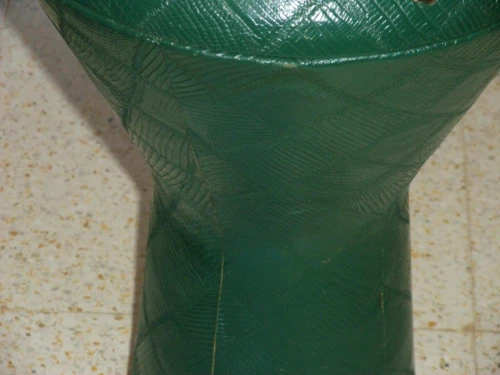 Darbouka à vendre à un prix imbattable, en excellent état.