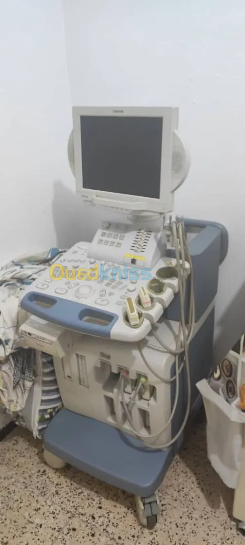 Echographe TOSHIBA nemio