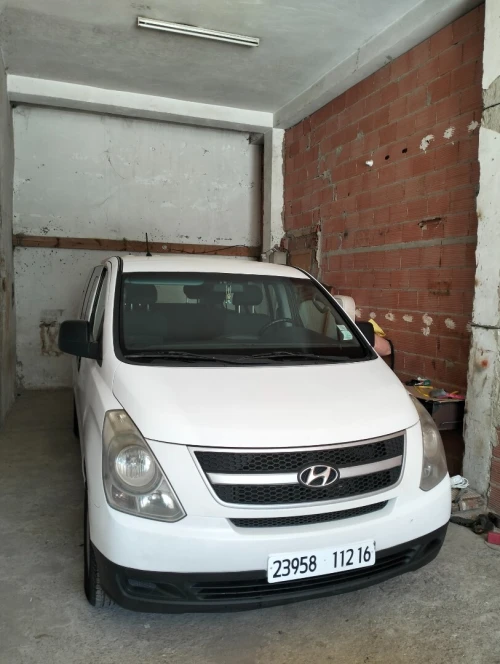 Hyundai H1 2012 
