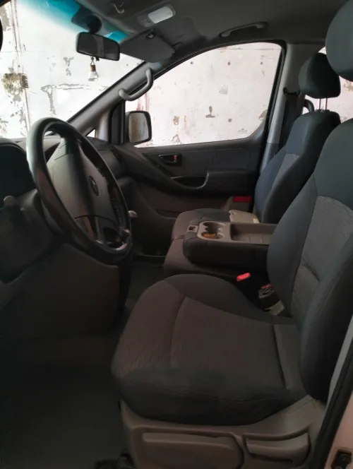 Hyundai H1 2012 