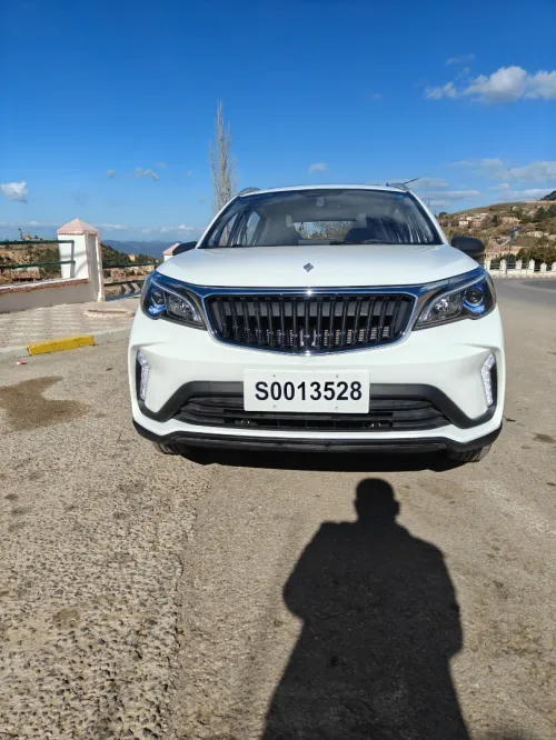 Livan X3 Pro  2026 Geely gx3
