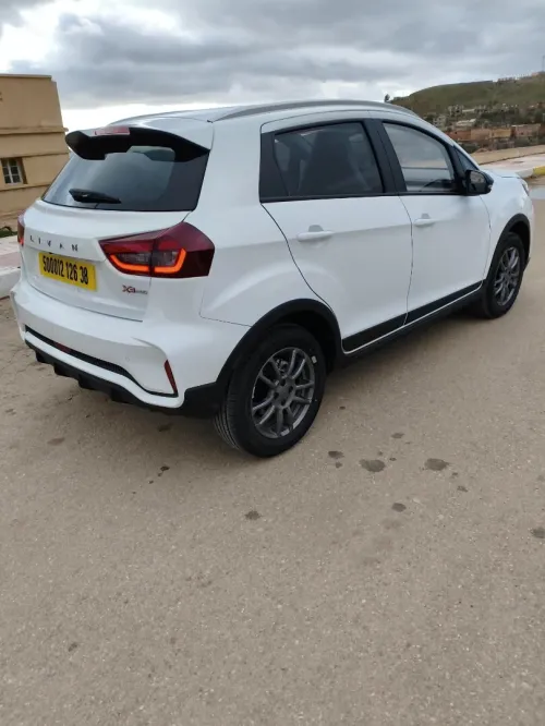 Livan X3 Pro  2026 Geely