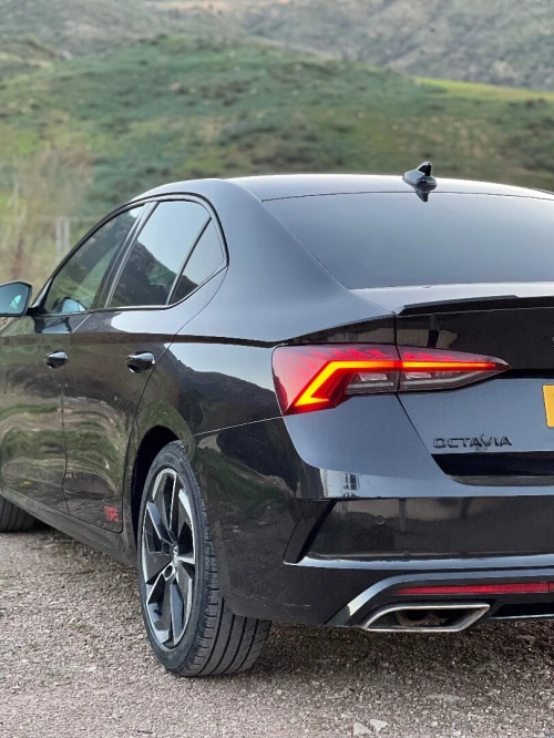 Skoda Octavia 2021 RS 