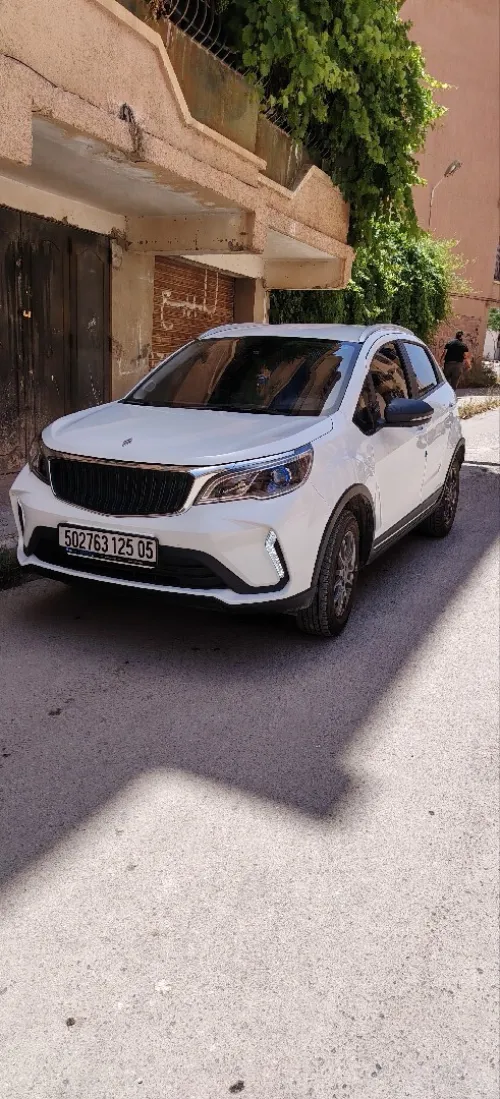 Livan X3 Pro  2025 Manuelle (Sans toit ouvrant)