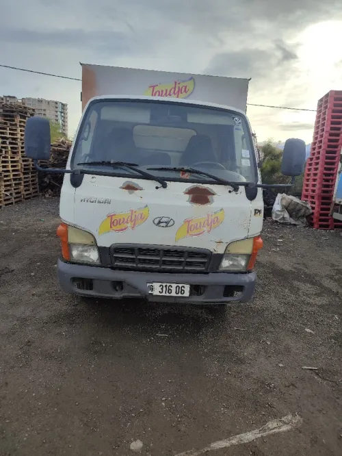 Hyundai Hd35 2016
