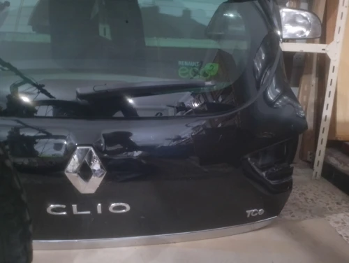 Malle clio 4 TCE noire 