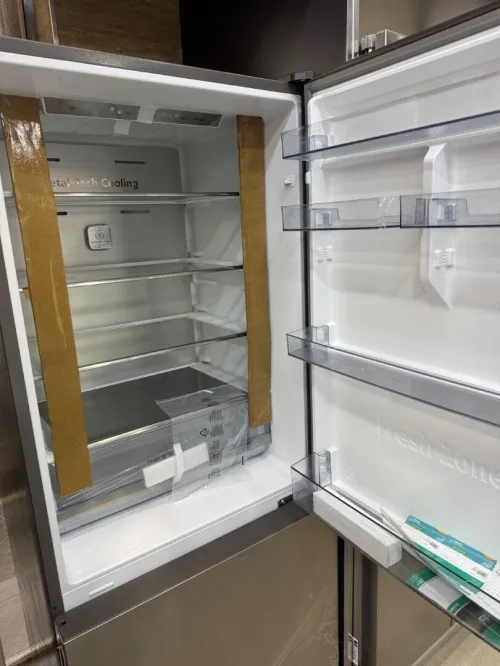 RÉFRIGÉRATEUR HISENSE 550L INOX