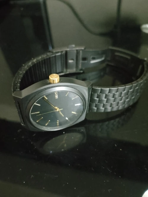 montre homme original Nixon Japon