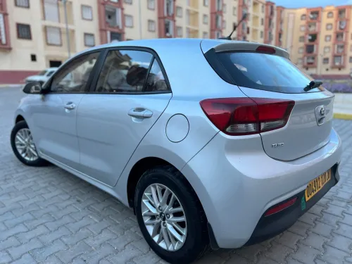 Kia Rio 5 portes 2020 Rio 5 portes