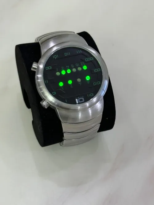 Montre TheOne Binary Originale en Excellent état