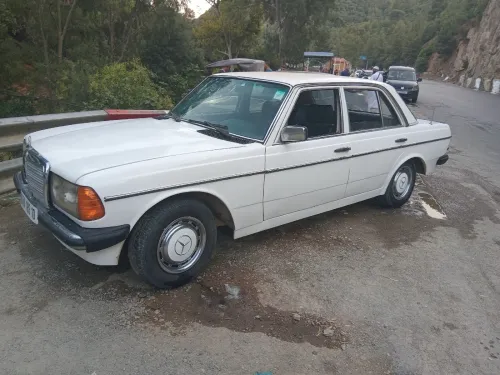 Mercedes Classe E 1983 Classe E