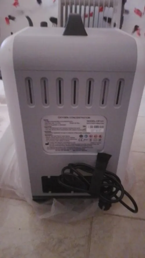 Concentrateur d'oxygène 10 L  État neuf  Prix 12 negociable