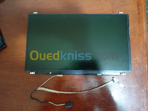AVENDRE DALL ÉCRAN HP PROBOOK 450 G3 CONTACTER MOI 0657159126