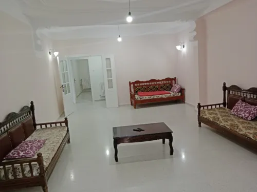 Location vacances Appartement F4 Sétif Hammam guergour