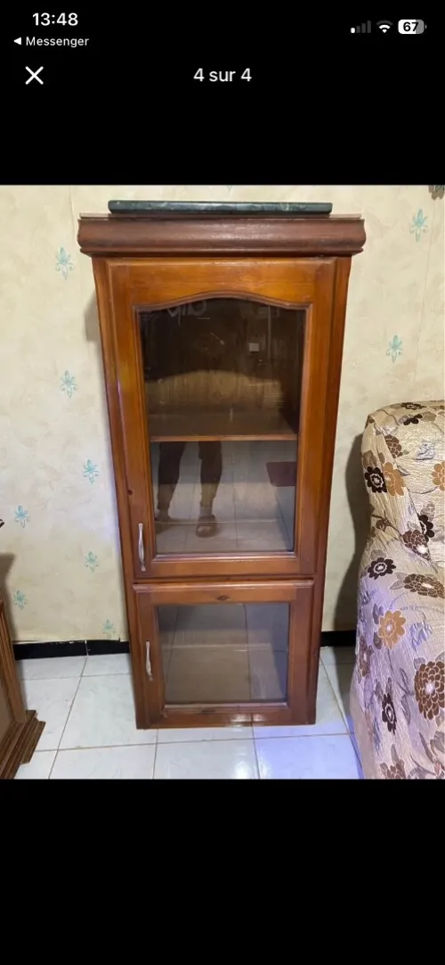 Table basse + argenterie + fauteuil