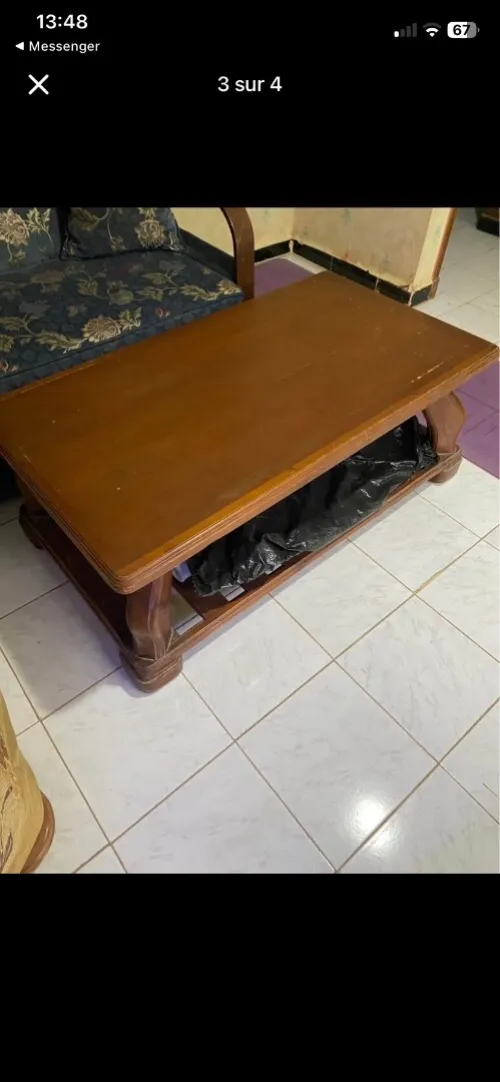 Table basse + argenterie + fauteuil