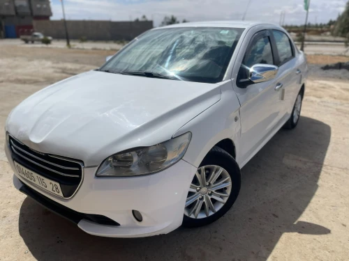 Peugeot 301 2015 Active