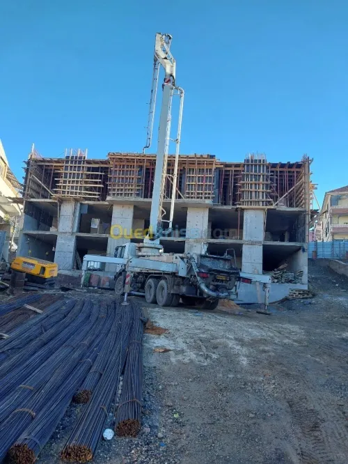 Location pompe a beton 36m 43m