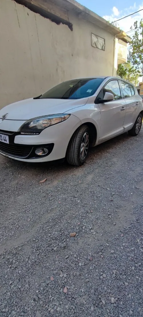 Renault Megane 3 2013 Play