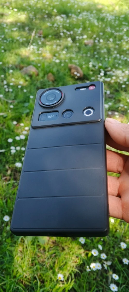 Nubia Z70 ultra