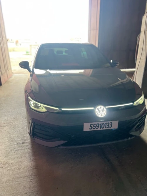 Volkswagen Golf 8 2025 R-Line