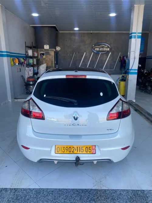 Renault Megan 3 gtlin black touche 2015 