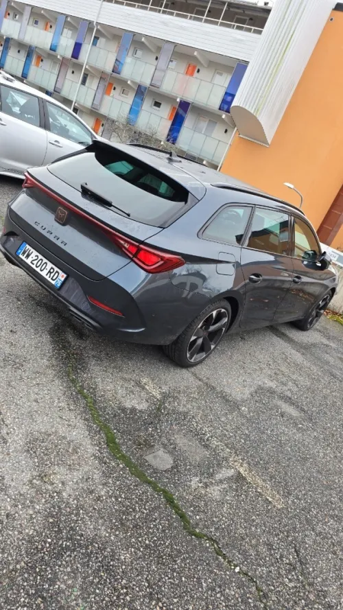 Seat Cupra 2023 Leon sport touring