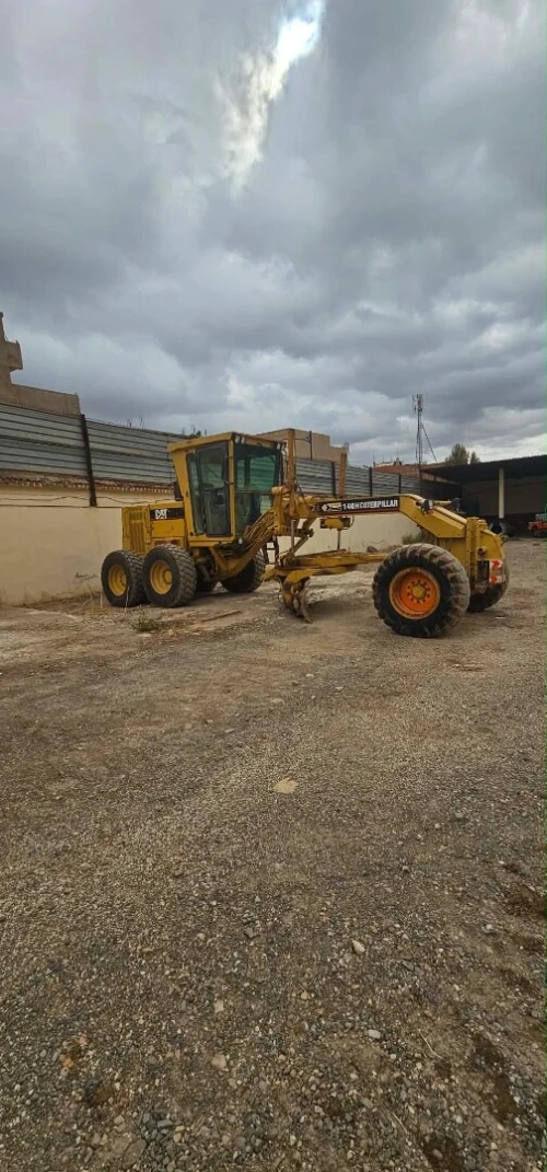 CATERPILLAR NIVELEUSE 2006