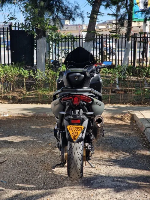 Tmax 560 tech max 2020