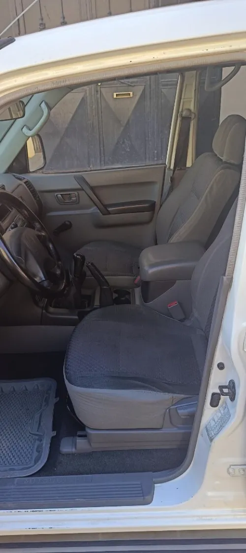 Mitsubishi Pajero 2004 Montero