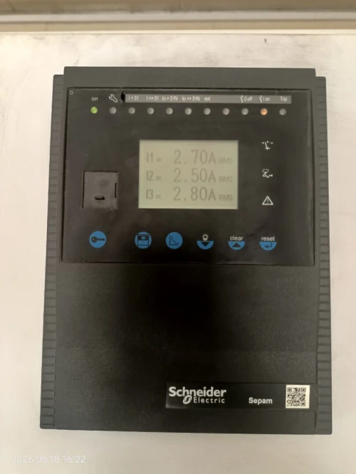 poste transformateur, groupe électrogènes et armoires électriques s