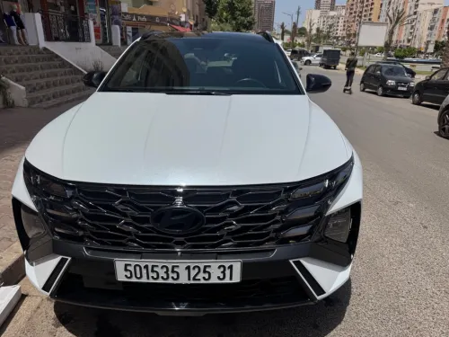Hyundai Tucson 2025 1,6 essence hybride