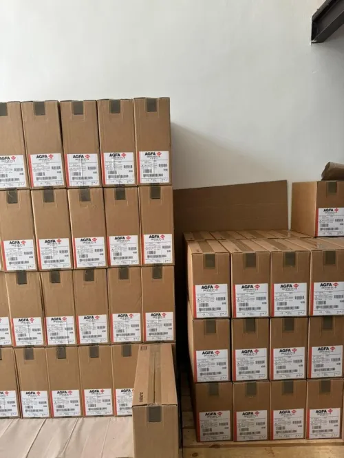 FILMS NUMÉRIQUES AGFA DT2B DISPONIBLE