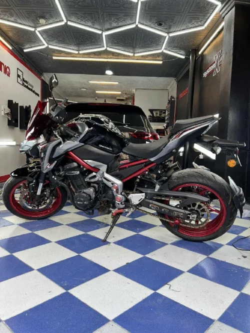 كوازاكي Z900 2019
